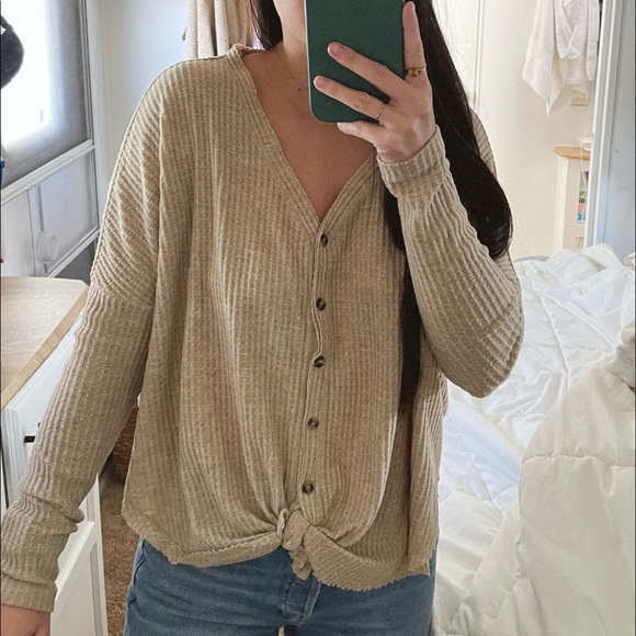 Urban Outfitters Cozy Waffle Knit Top - Picture 4 of 16